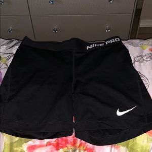 Nike Pro bikers